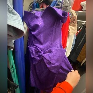 Vintage 80’s knee-length zippered dress-Size 8